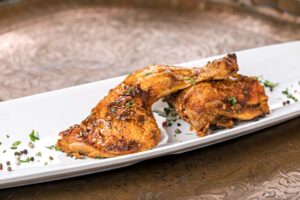 קייטרינג בשרי בירושלים | כרעיים עוף בעשבי תיבול | חנות לאוכל מוכן | האחוזה קייטרינג