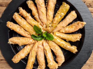 כרוב ממולא באורז ועגבניות