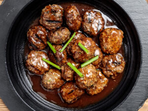 קבב ביתי ברוטב ברביקיו