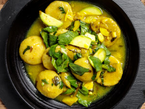 קובה חמוסטה ברוטב סלרי לימוני