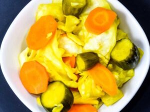 חמוצים עירקיים (טורשי) בדלי דקורטיבי